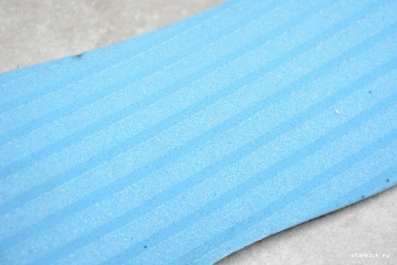 554724  Jordan (2017) Mid New Love Retro 035 554724-035 1 0429